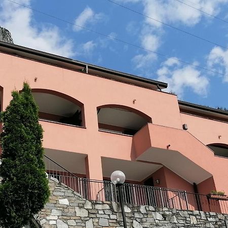 Blu Panorama Belvedere Lago Di Como Varenna Luaran gambar