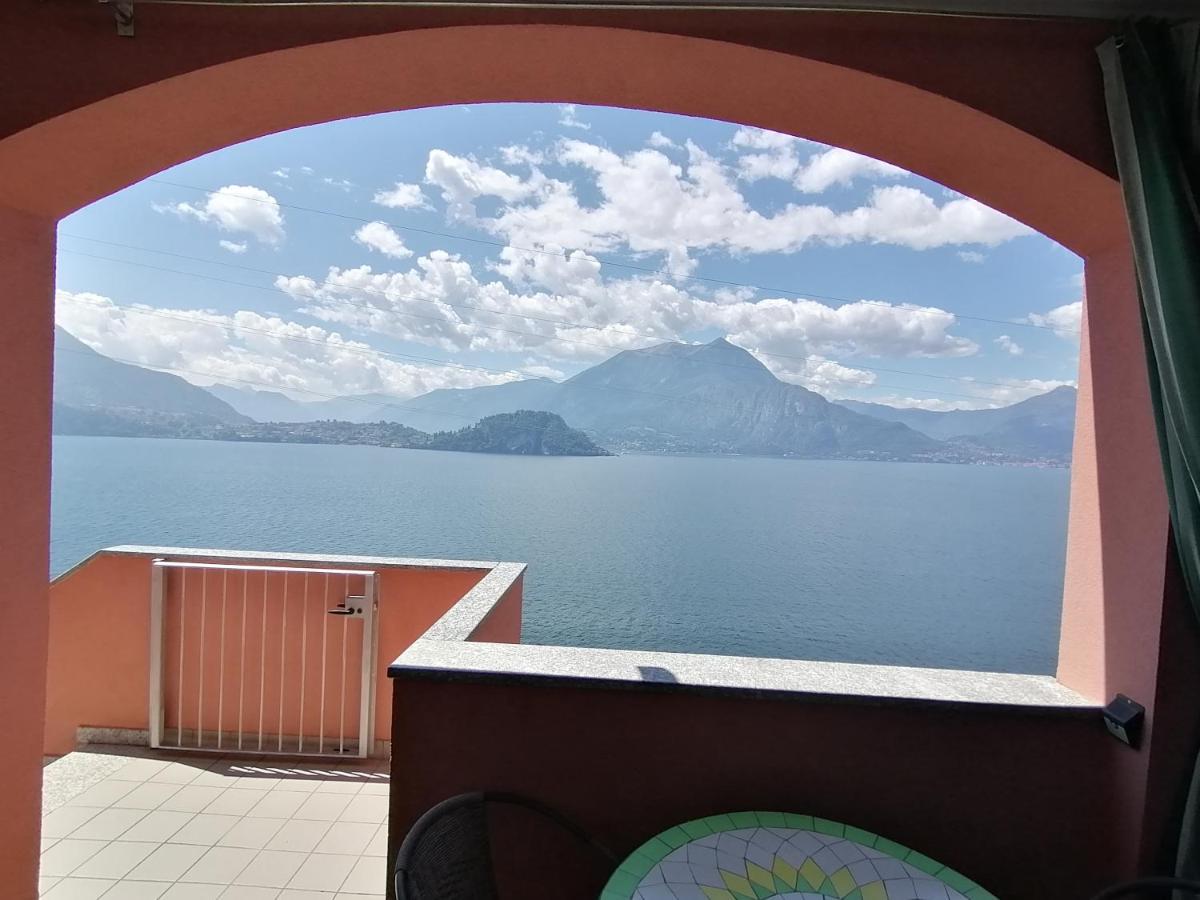 Blu Panorama Belvedere Lago Di Como Varenna Luaran gambar