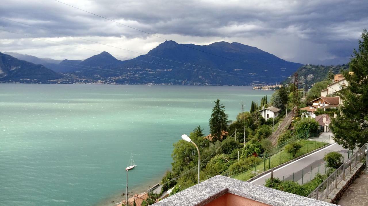 Blu Panorama Belvedere Lago Di Como Varenna Luaran gambar